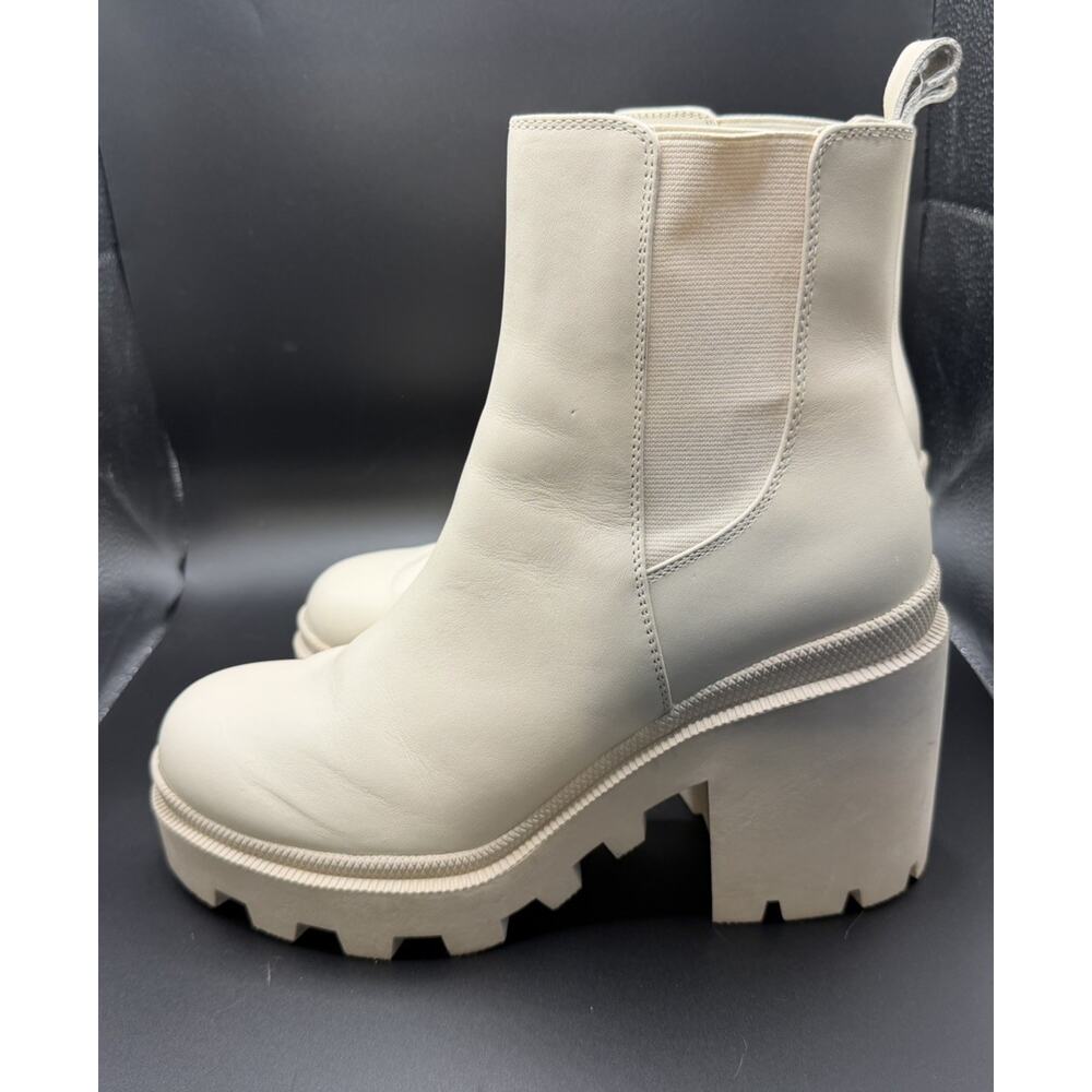 Steve Madden Women’s Roxie Bootie In Bone Leather Size 11